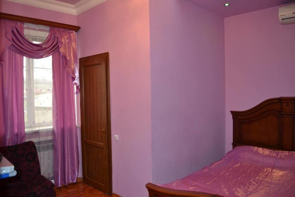 Gyumri Hotel Yerevan Exterior photo